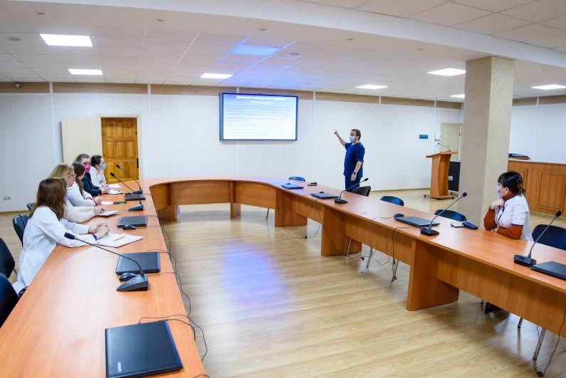 Cимуляційний семінар – тренінг «Невідкладна допомога при нещасних випадках та інтоксикаціях у дітей»